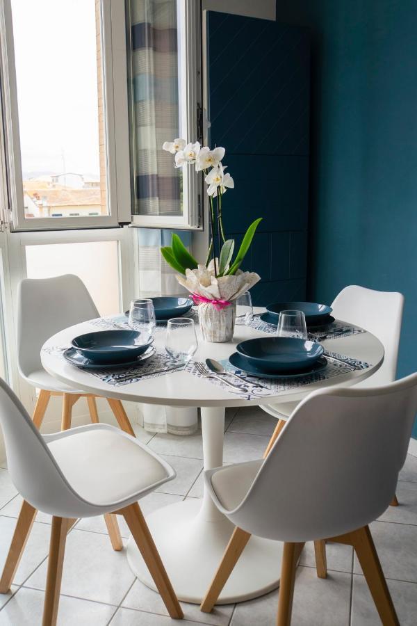 Ad Un Passo Dal Molo Con 2 Biciclette Incluse Apartment เวียเรจโจ ภายนอก รูปภาพ